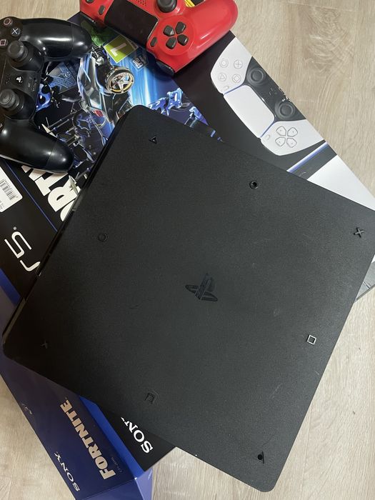 playstatiom 4 com 2 comandos