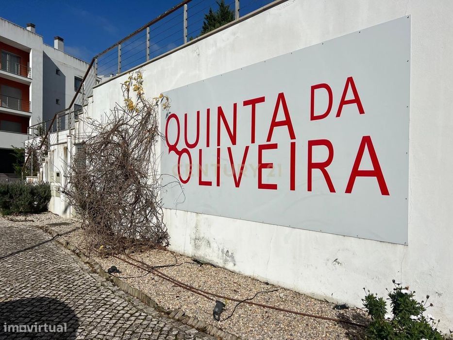 Apartamento Exclusivo T4+1 na prestigiada Quinta da Oliveira - Caldas