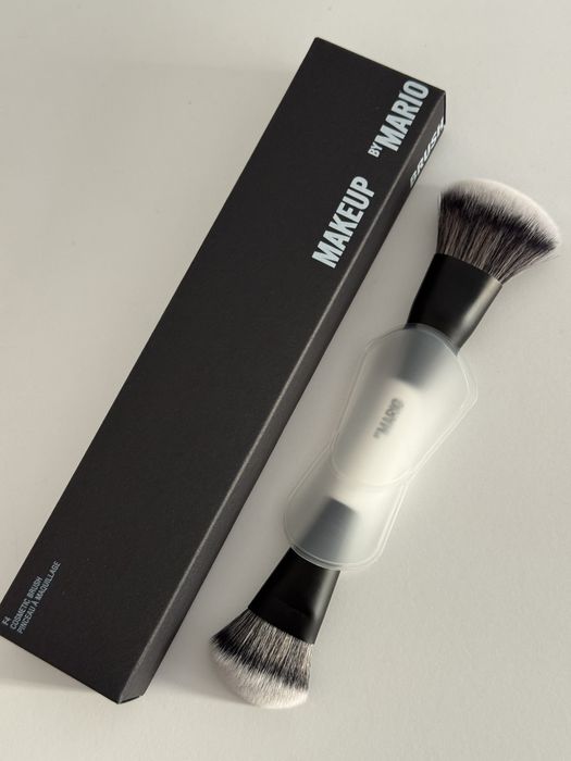 Nowy dwustronny pędzel do makijażu F4 Makeup by Mario