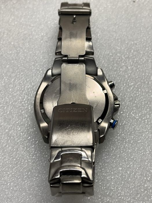 Часы Citizen Eco-Drive Titanium 10 Bar