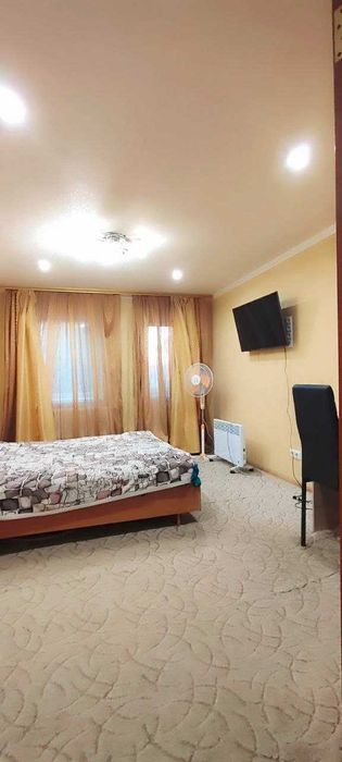 Продам будинок зі зручностями в Дергачах р-н 3- ї школи .