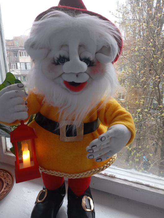 Сувенирная кукла Гном