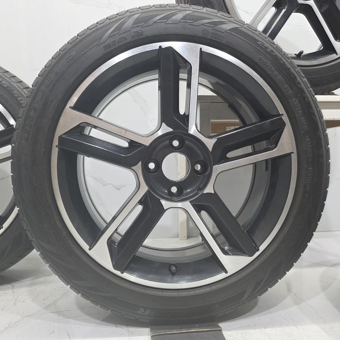 Jantes 17" originais Fiat Stilo com pneus 4x98