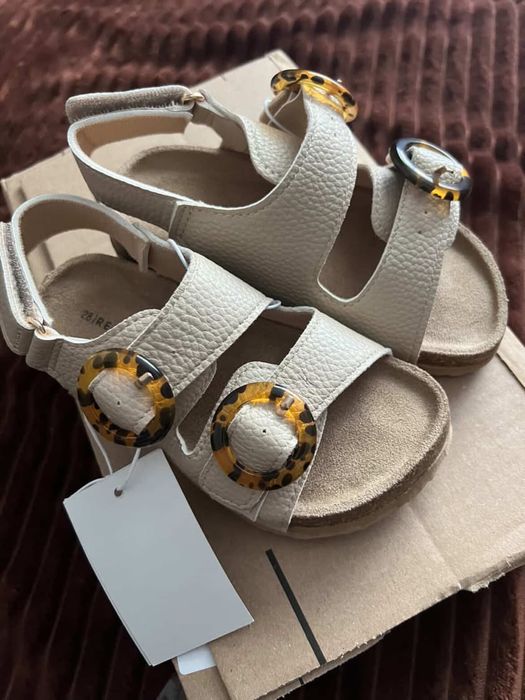 Босоножки reserved 28р