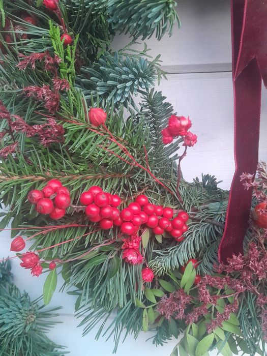 Naturalny zimowy/świąteczny wianek "Świąteczna czerwień 45 cm"