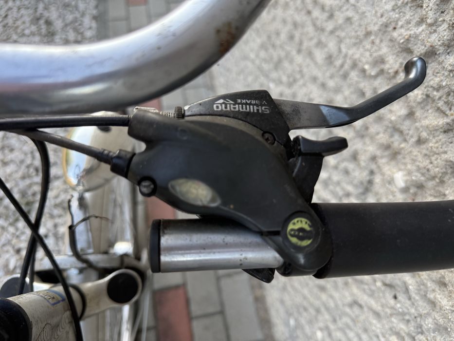 Rower Aluminiowy  tarczowe chamulce 28CalTrekking Amortyzatory  Star