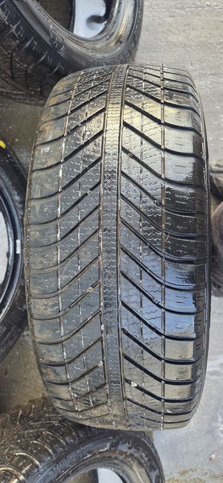Opony wielosezon goodyear 7mm 205/55r16