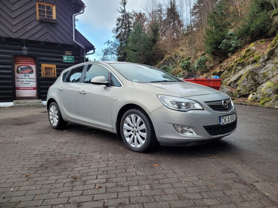 Opel Astra J 1.4 benzyna