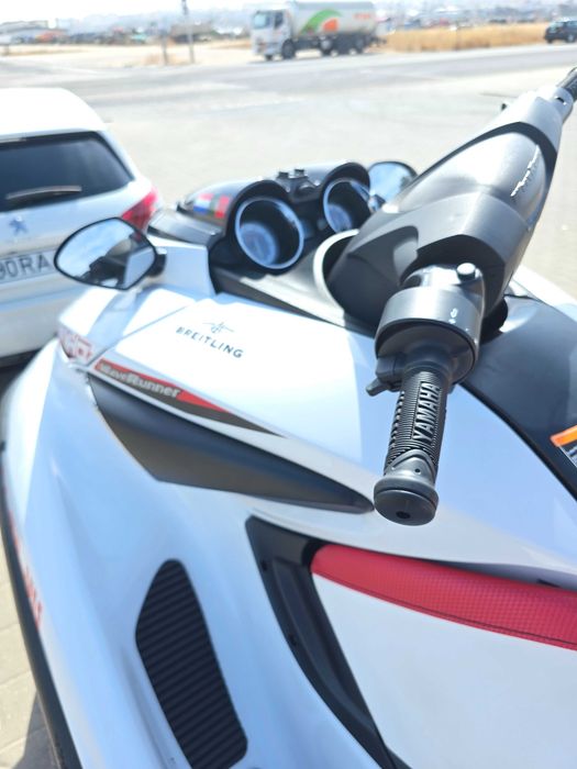 Yamaha FZR 1800-SVHO, 2016, em muito bom estado !
