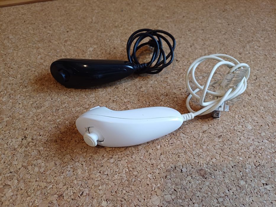 Nintendo Wii Nunchuck. White version available64172183842434121