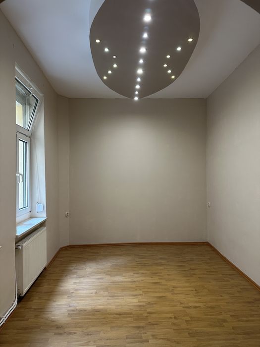 Wynajme osobny gabinet oraz stanowisko