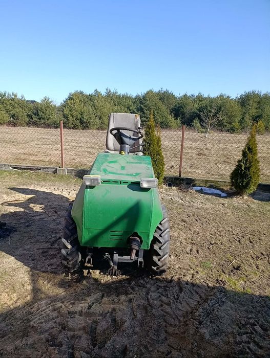 Sprzedam traktorek