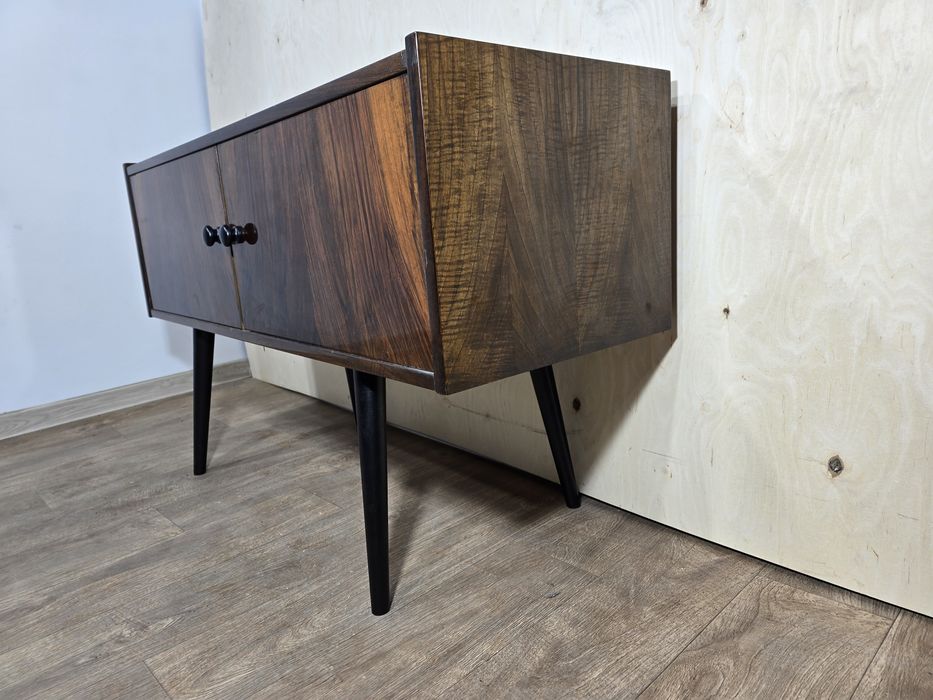 Komoda prl transport