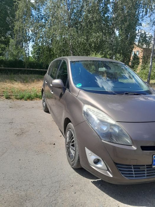 Рено сценік, 2011 рік