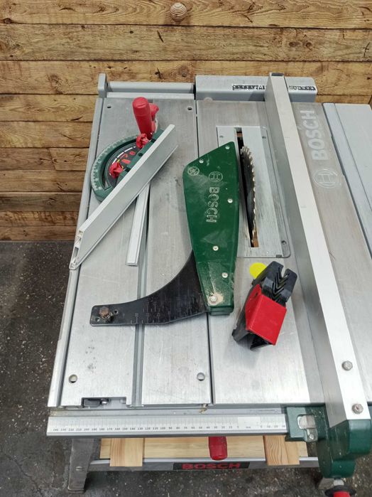 Piła Bosch PTS 10