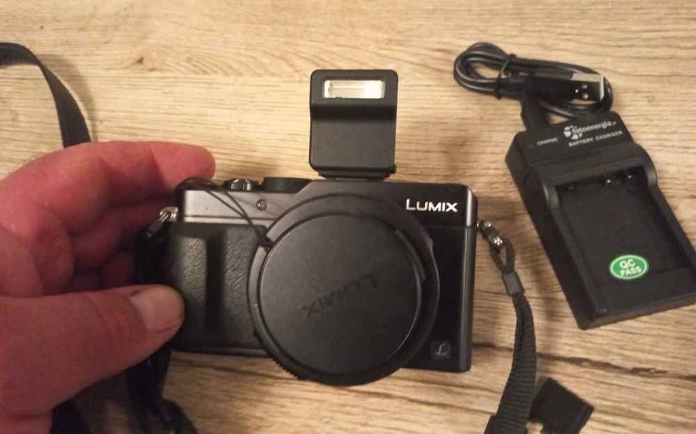 Panasonic Lumix DMC-LX100