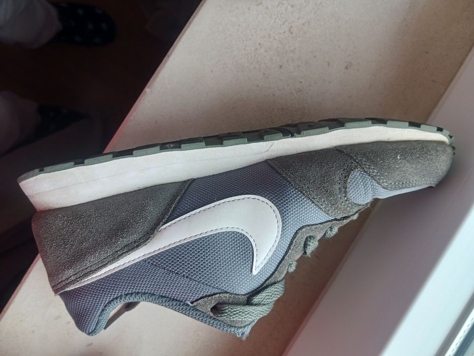 Ténis Nike e New Balance