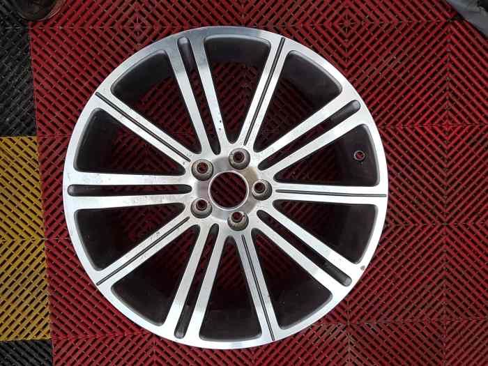 4x Jantes peugout originais 18” rcz