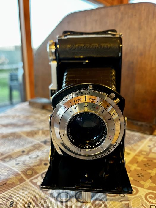 Antiga maquîa fotografica Balda Baldalux