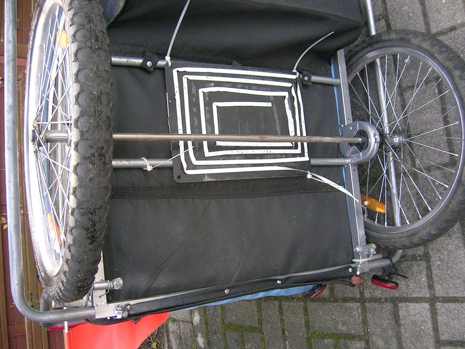 przyczepka rowerowa riksza dla dziecka ładna