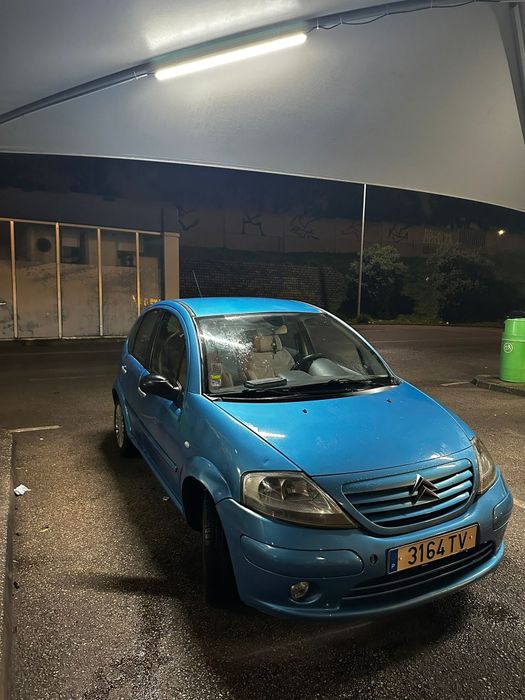 Carro citroen c3 azul