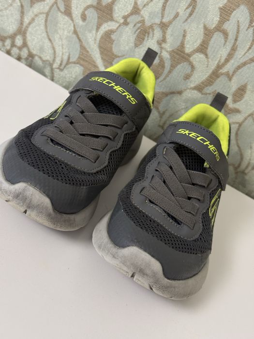 Кросовки Skechers