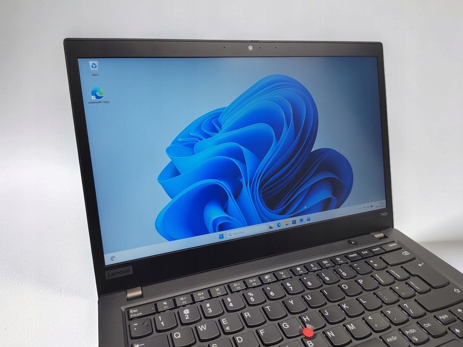 BIZNESOWY FLAGOWIEC ThinkPad T495 Ryzen 5 3500U 8GB 256SSD Win11