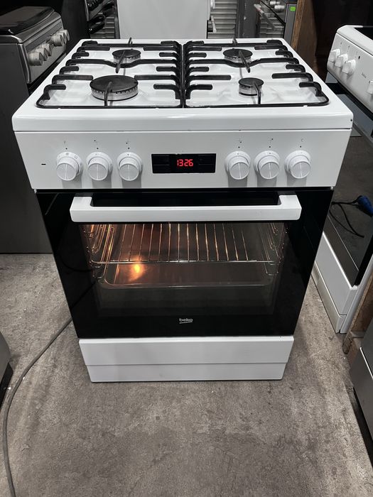 Kuchenka BEKO gazowo-elektryczna 60cm |12msc |BD stan |Dowóz