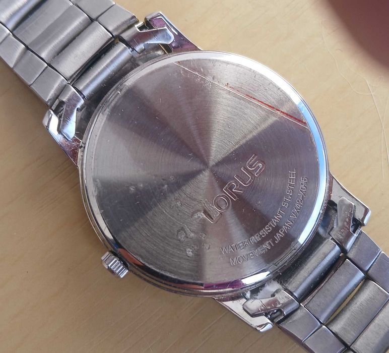 Relógio Lorus VX42-XO96 Japan Movement