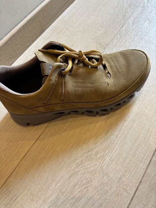 Взуття ECCO multi vent