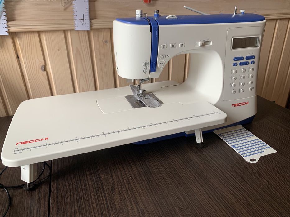 Компʼютерна  Швейна машина Necchi 103D