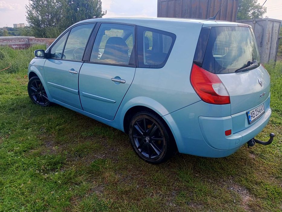 Renault Grand Scenic 2