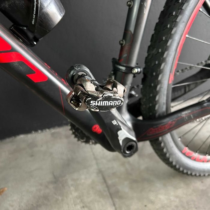 Bicicleta  Coluer Nucleus Carbon CR270 roda 27.5