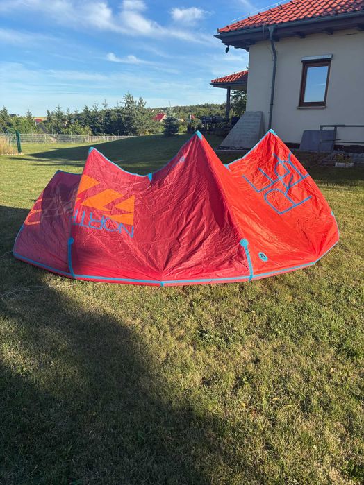 Latawiec North Rebel 12