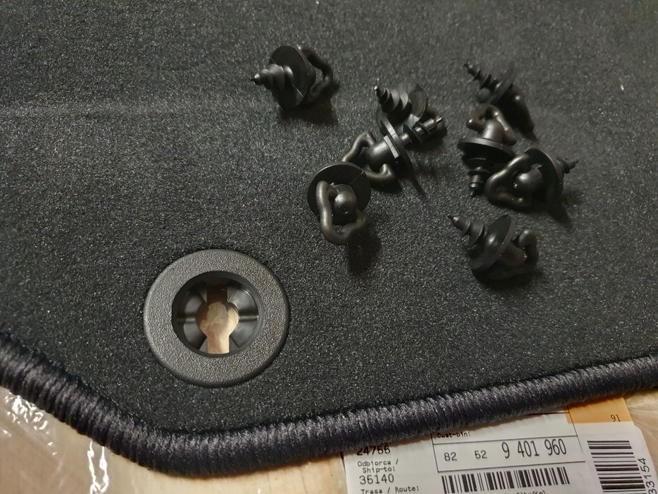 BMW E36 Dywaniki Coupe Sedan Kombi Cabrio Compact Komplet OryginałNOWE