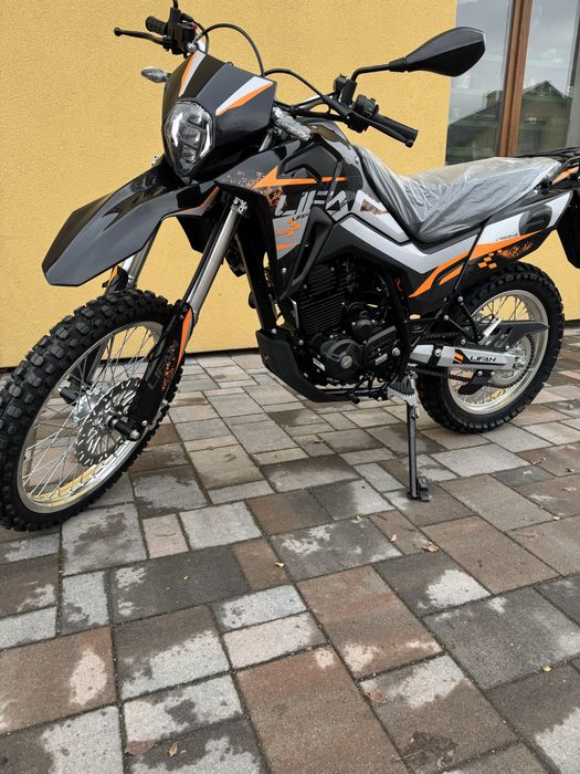 Мотоцикл - Lifan (KPX 250) 6-gears 21к. Доставка