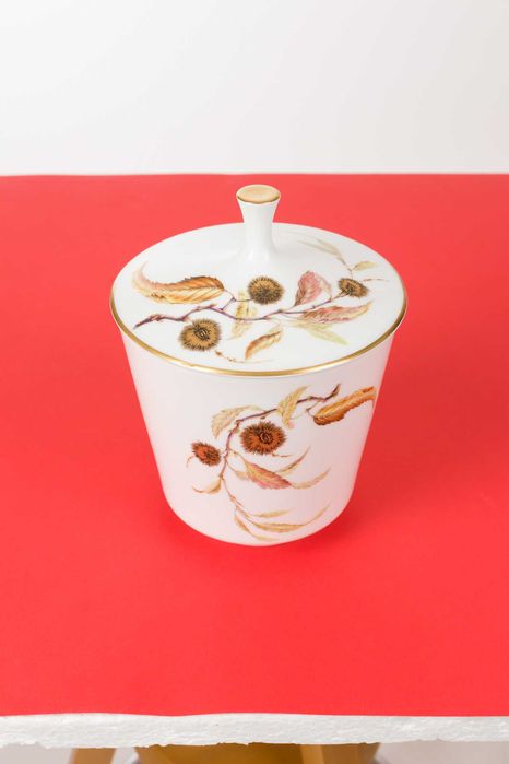 Bomboniera Heinrich Bavaria porcelana wzór kasztany 16 cm