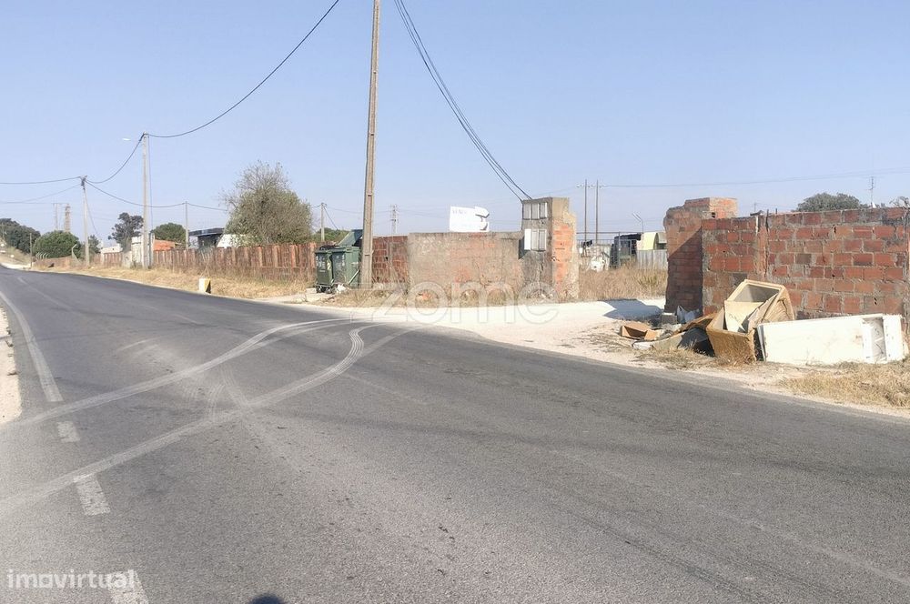 Terreno rústico em Lagameças, Palmela