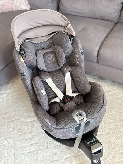 Cybex Sirona T i-Size Plus wraz z bazą 360°
