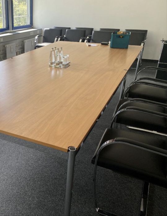 Fotele krzesla Knoll Brno 12 sztuk