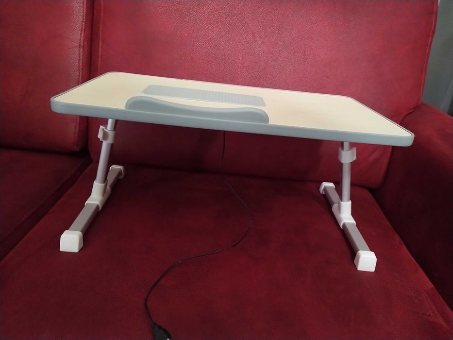 Mesa de Suporte para Portátil com Dissipador de Calor