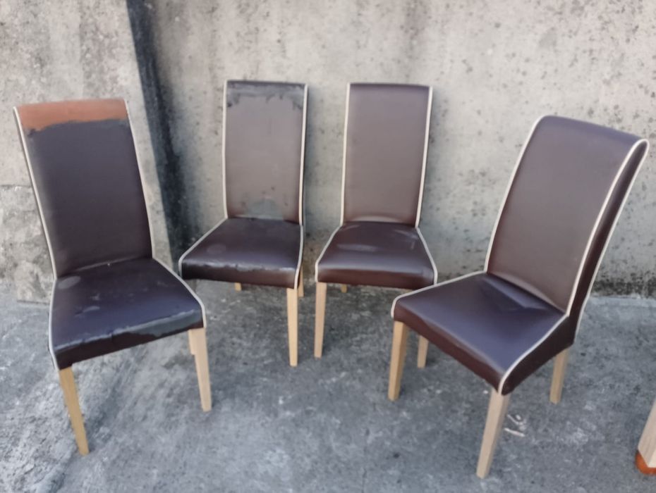 Mesa de jantar + 4 cadeiras