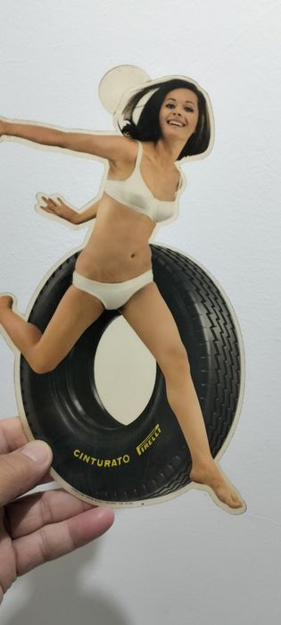 Pirelli - autocolantes anos 70