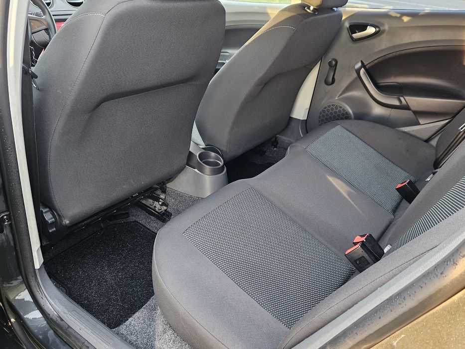 Seat Ibiza 2010r. Przebieg 145 000km