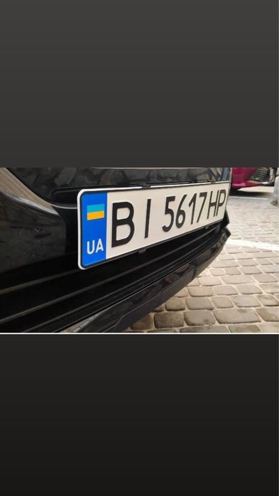 Безрамкові авторамки для номерів