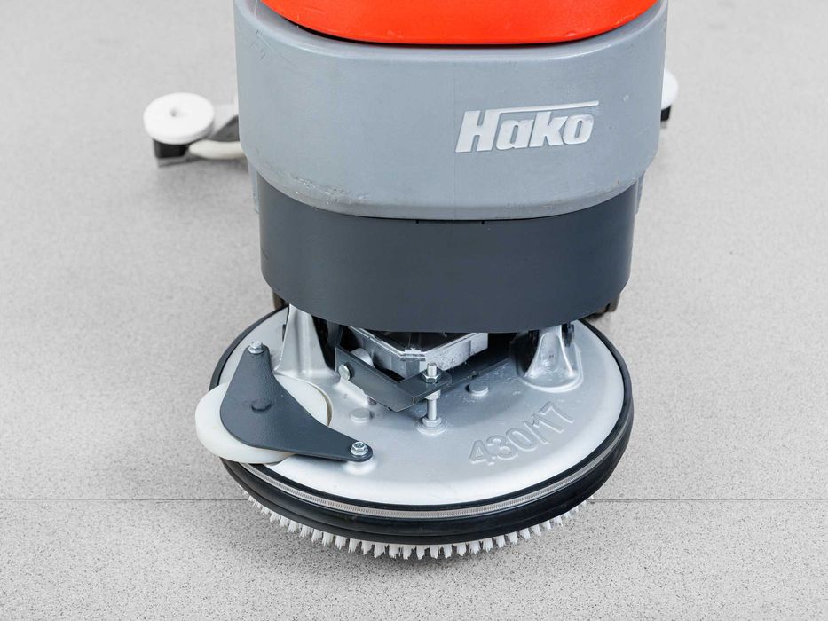 Szorowarka Hako Hakomatic B30 TB430 NOWE BATERIE 2010r 2303h 7500 netto