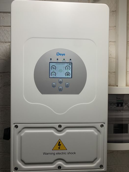 Deye. PYLONTECH. Інвертор,акумулятор.