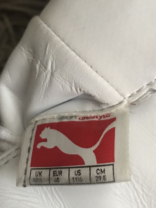 Кросівки чоловічі