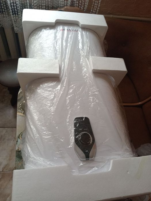 Електричний водонагрівач Banzai 50 л