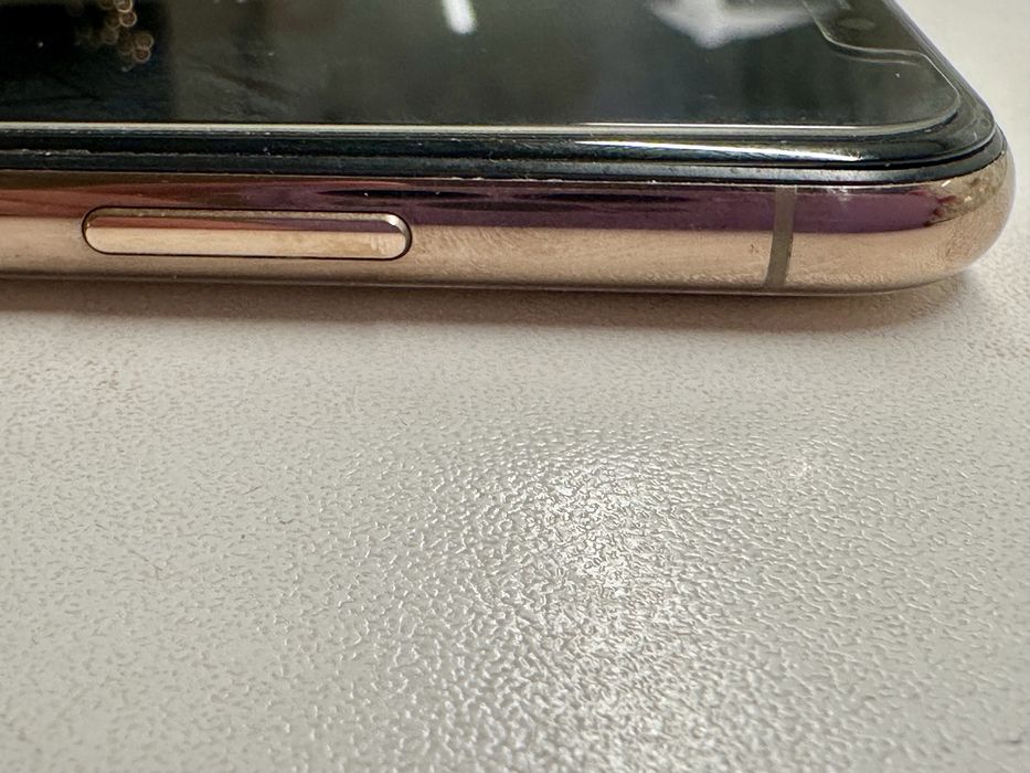 Iphone xs 256gb złoty (działa super, zbita tylna szybka